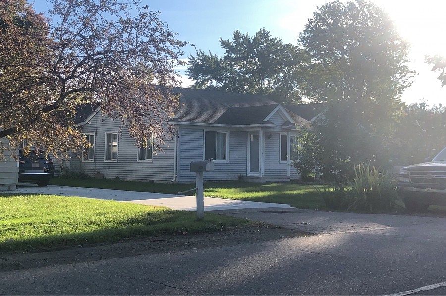 2nd image of 50480 Lagae Dr