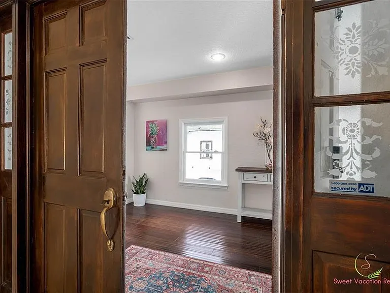 14182 Lake Mary Jane Rd — Photo 15