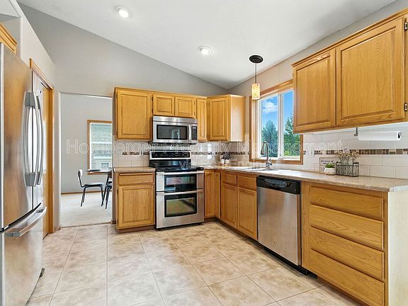 3rd image of 3431 W 21st Ave