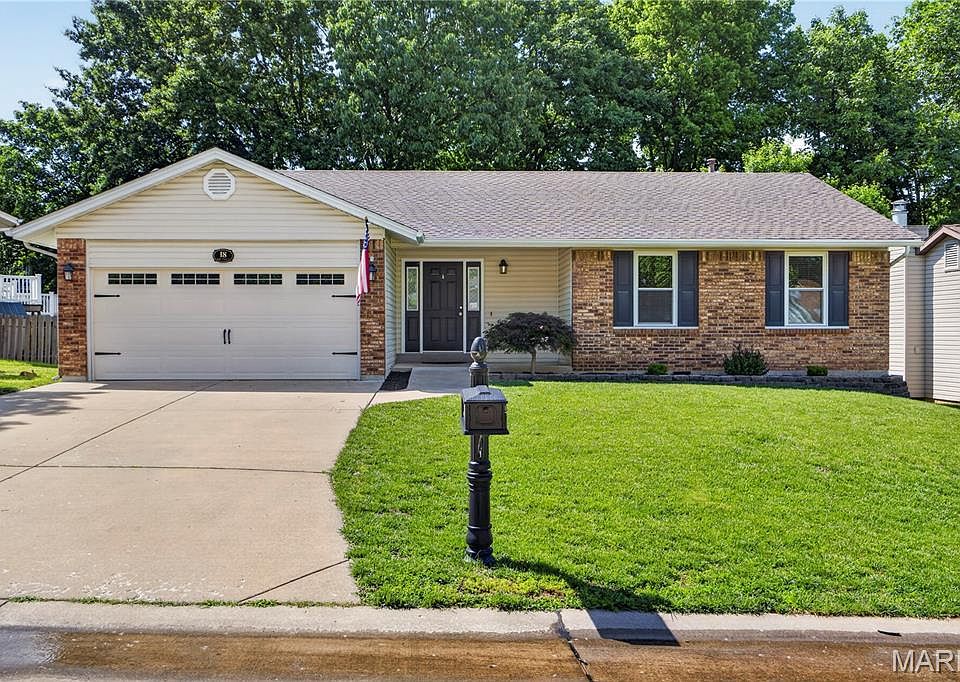 1st image of 18 Eagle Chase Ct