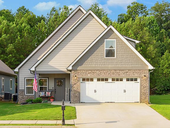 3rd image of 117 Sonoma Ln