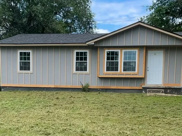 5618 N Garrison Pl, Tulsa, OK 74126