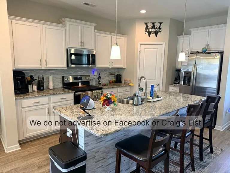 2350 Spinning Wheel Rd — Photo 4