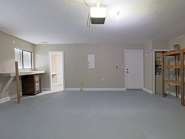 16717 Bobcat Dr — Photo 25