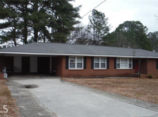 3956 Louise St, Powder Springs, GA 30127