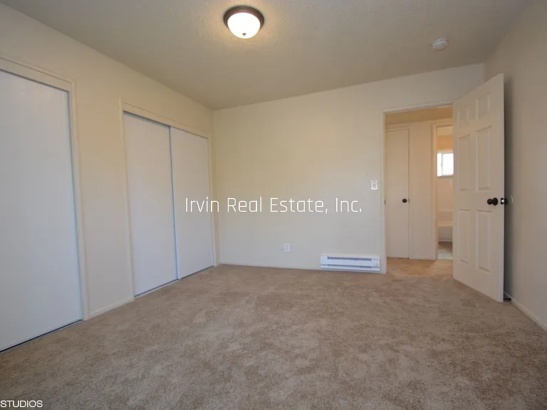 3303 N Franklin Ave — Photo 16