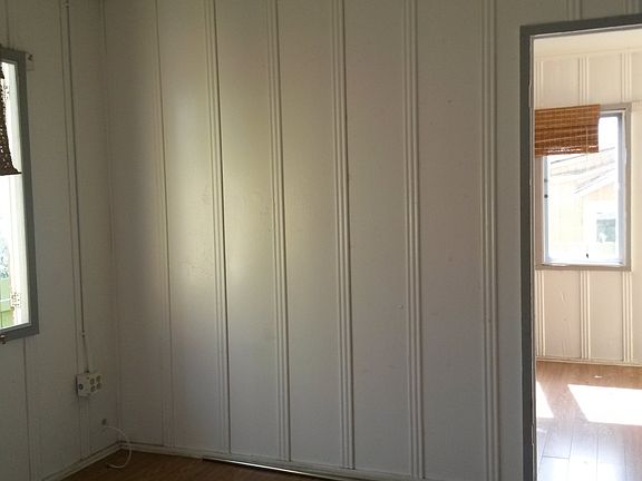 4th image of 2115 Logan Ave