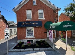7 Rideau St #A, Kingston, ON K7K2Z5