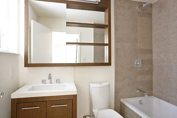 Rented by Sotheby's International Realty | media 32