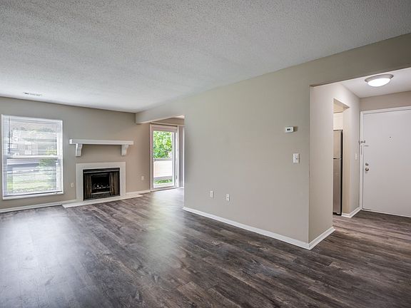4th image of 3833 Wind Drift Dr #39162A