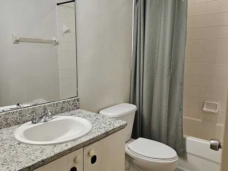 4104 Bellasol Cir #1312 — Photo 26