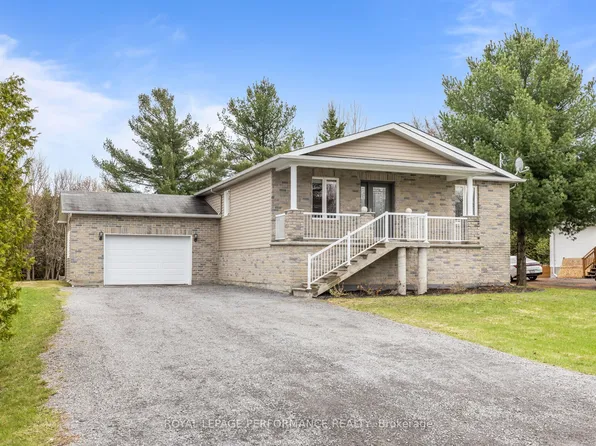 14 Maria St, Casselman, ON K0A 1M0