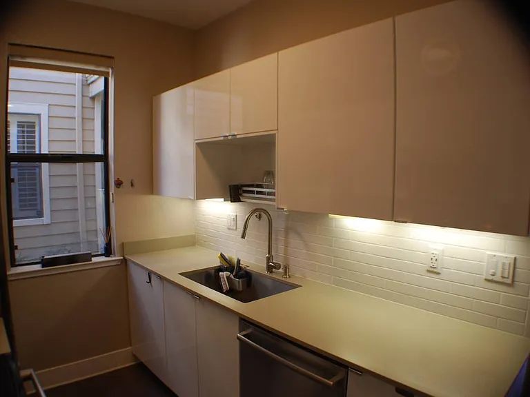 117 Lakeshore Ct #117 — Photo 3
