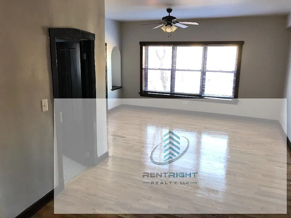 4019-27 W Irving Park Rd #4019-307