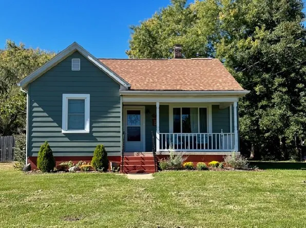 710 Vine St, Bedford, VA 24523