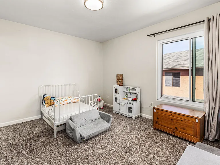 615 Beyer Way #602 — Photo 18
