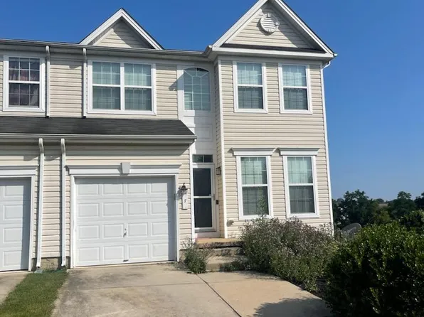 7 Poe Dr, Lancaster, PA 17603