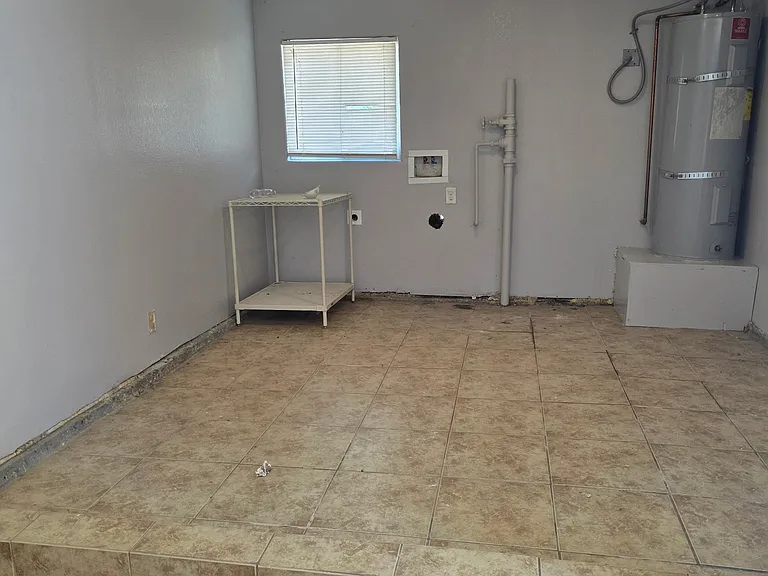 5063 Central Ave — Photo 14