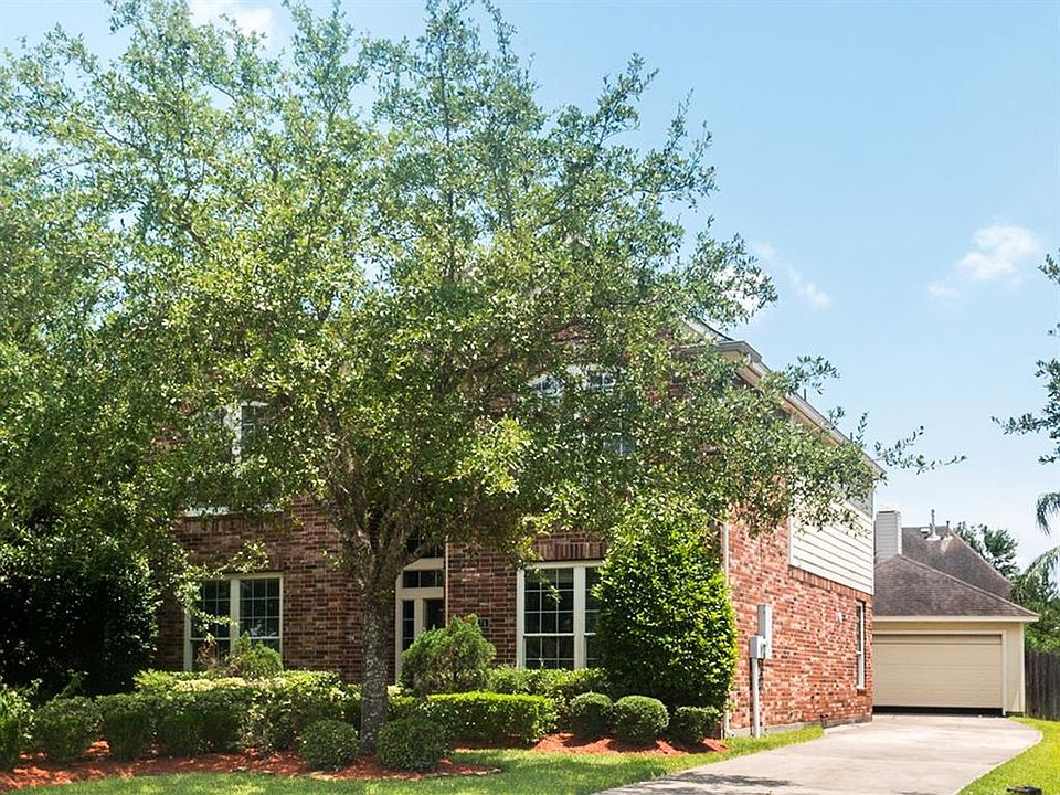 1st image of 874 Pebblebank Ln