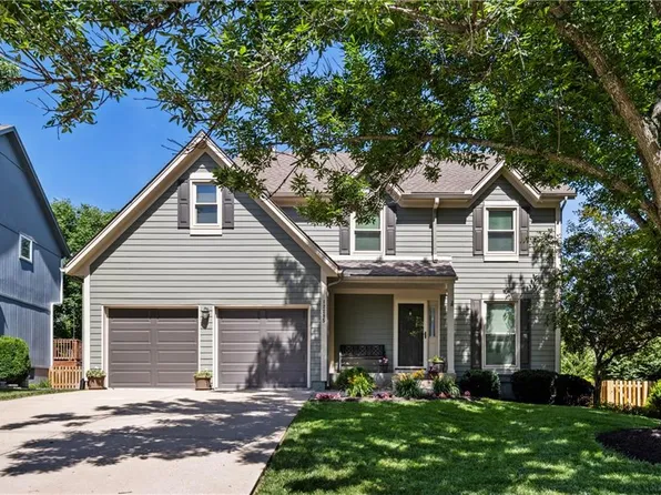 12285 S Mullen Rd, Olathe, KS 66062