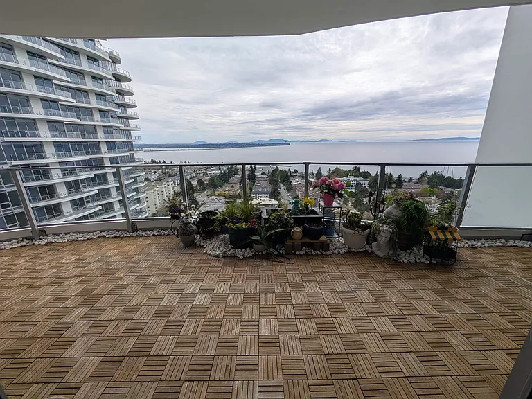 1500 Martin St #19 — Photo 22