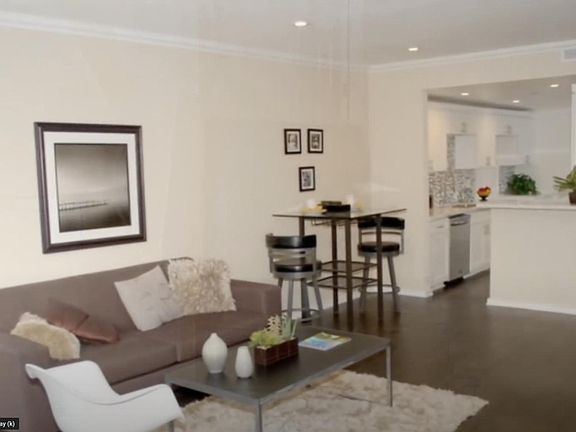 3rd image of 8839 Cynthia St APT 7