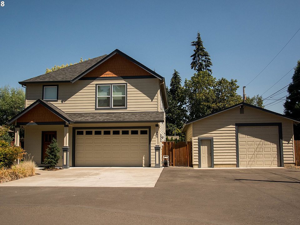 1st image of 990 NW Connell Ave
