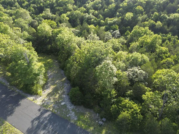 15 Appaloosa Trail, Saddlebrooke, MO 65630