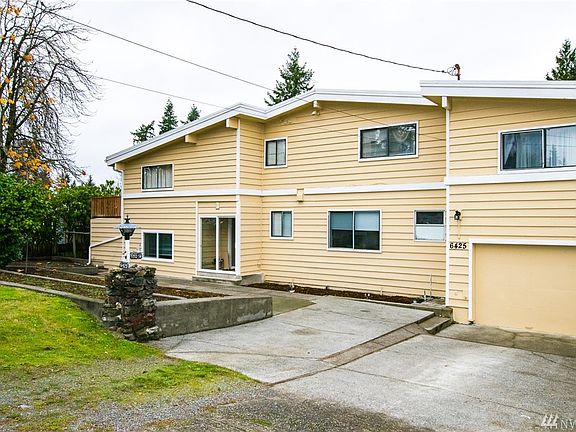 2nd image of 6425 180th St SW