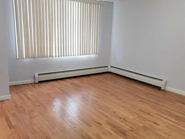 71 Teaneck Rd, Ridgefield Park, NJ 07660