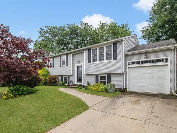 6 Carder St, West Warwick, RI 02893