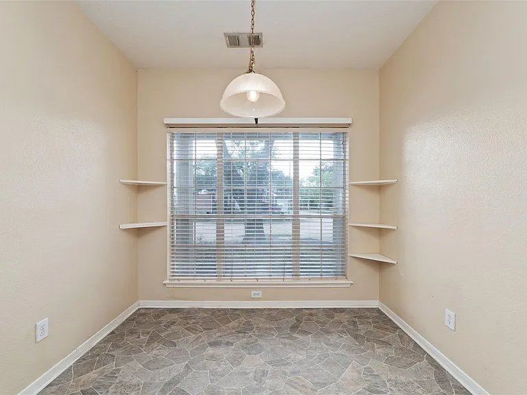 20026 Coyote Ridge Ln — Photo 11