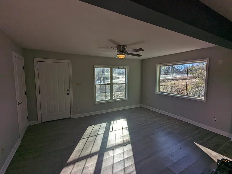 1214 Sims Ave — Photo 14