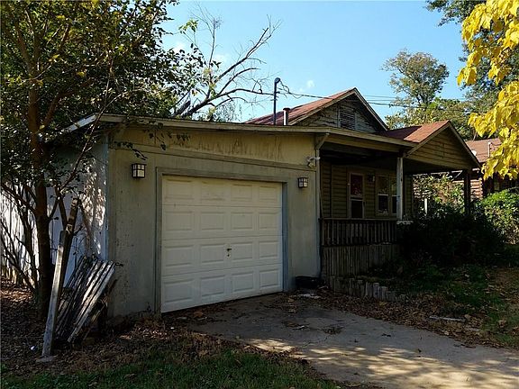 3rd image of 1117 N 24th St