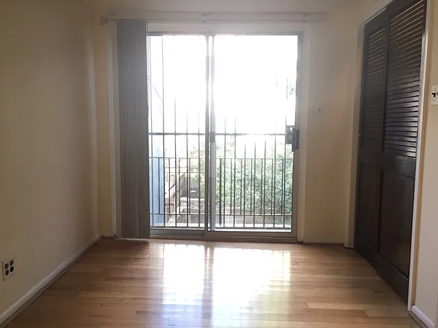 2049 Kater St — Photo 12