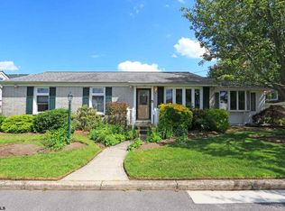 5 Sindia Rd, Ocean City, NJ 08226