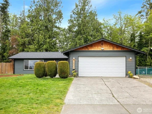 7005 Thebes Street NE, Bremerton, WA 98311