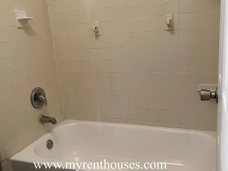4293 Leland College Dr — Photo 10