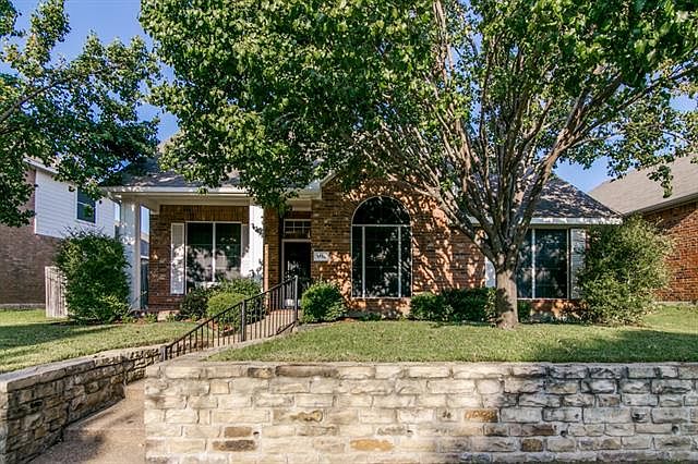 1st image of 1715 Hollow Creek Ct