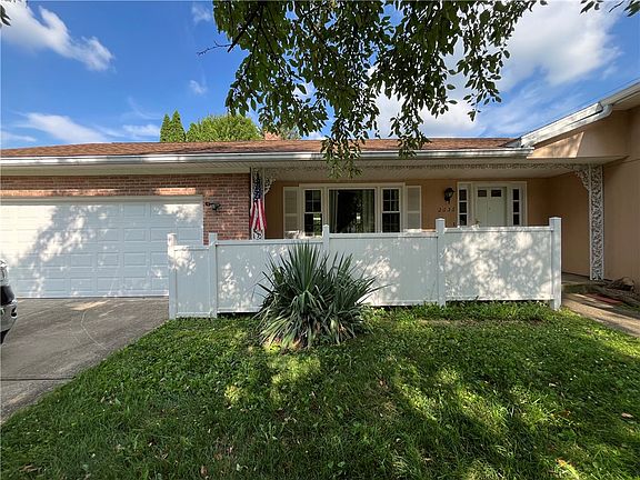 2nd image of 2636 Rebecca Dr