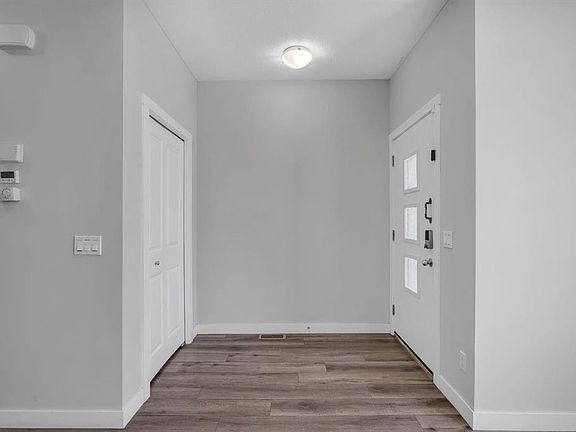 3rd image of 46 N Midtown Blvd SW