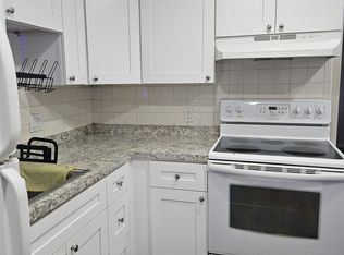 499 36th St SE UNIT B, Largo, FL 33771