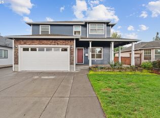 328 NW Sherman St, Sheridan, OR 97378