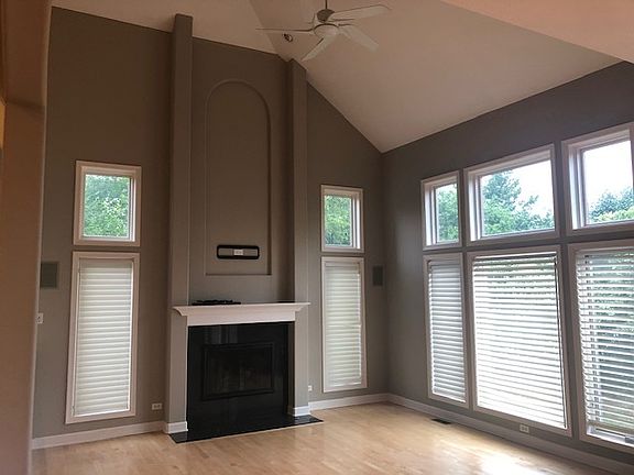 4th image of 837 N Maple Ave #152