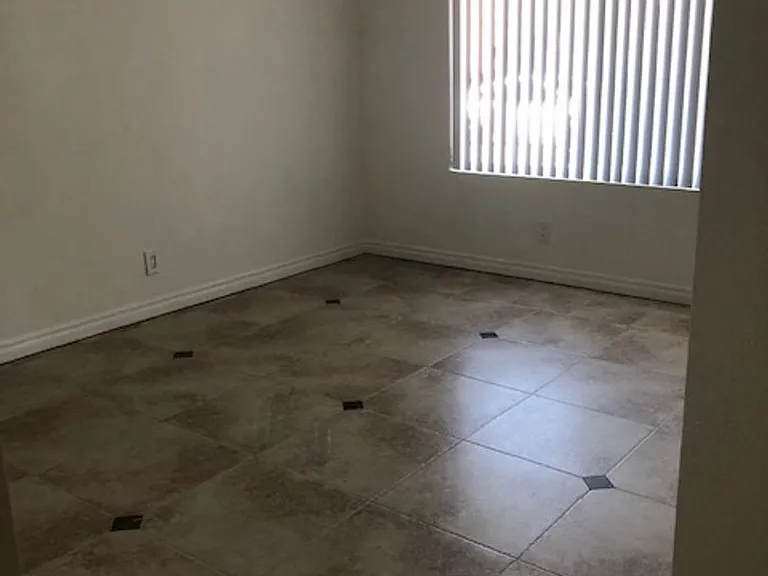 2650 E Park Ln — Photo 27