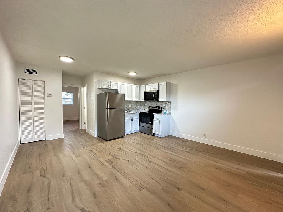 1st image of 3616 NE 11th Ave APT 6