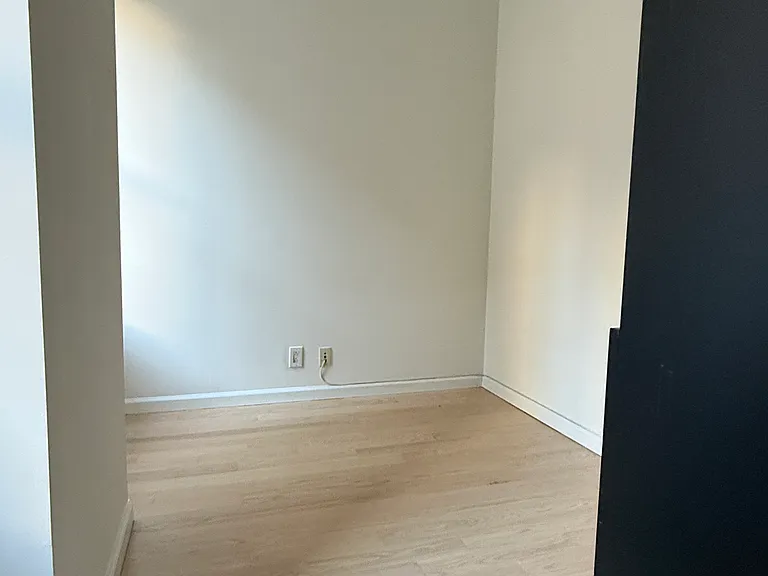 150 Nassau St #3I — Photo 4