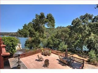 1st image of 19720 Oakmont Dr