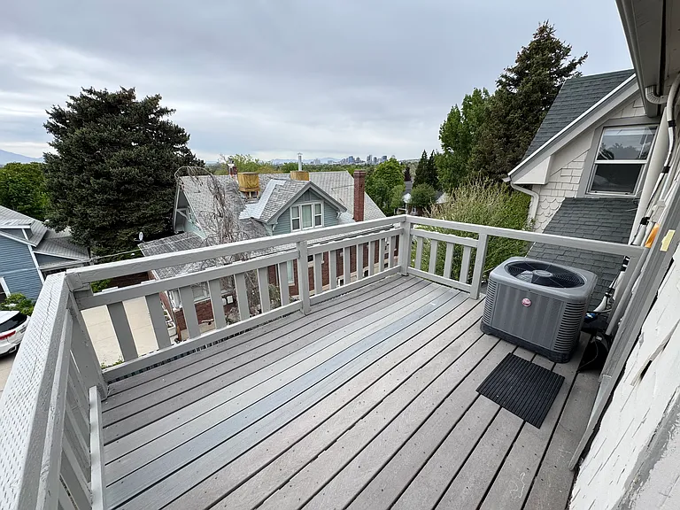 1260 E Emerson Ave #1 — Photo 17