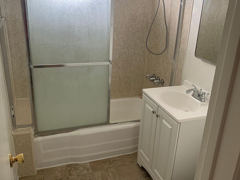 1st image of 3510 Emerald St #29